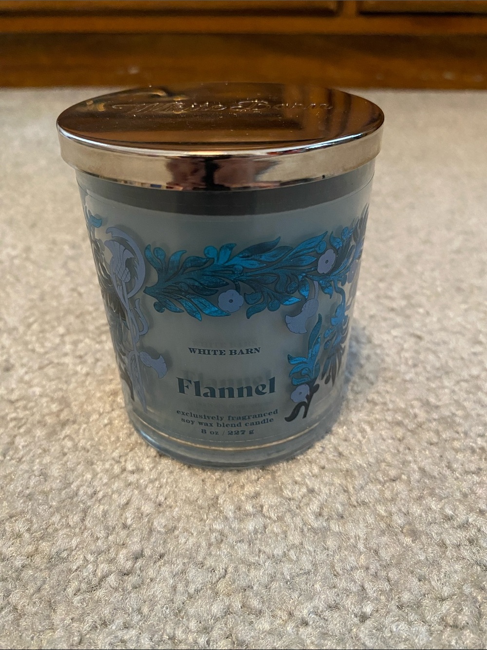 White Barn Flannel Single Wick Scented Candle